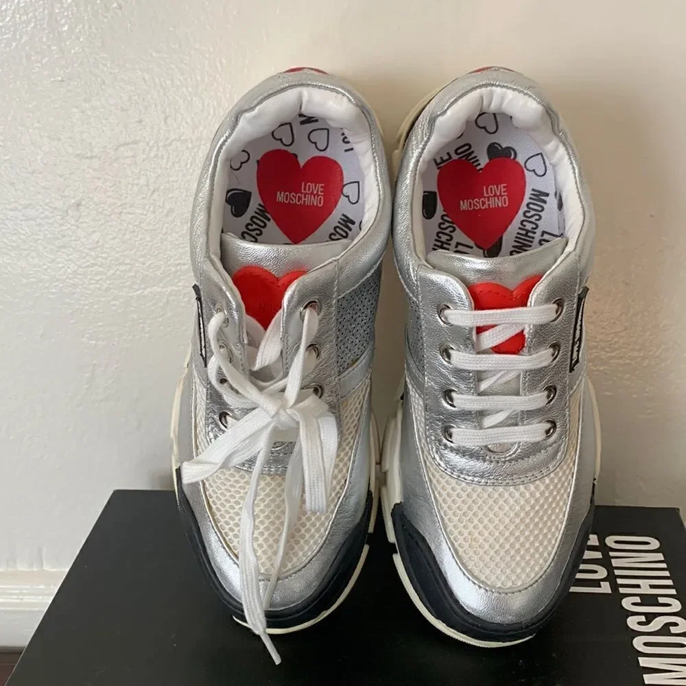 Love Moschino Trekk  leather metallic sneaker